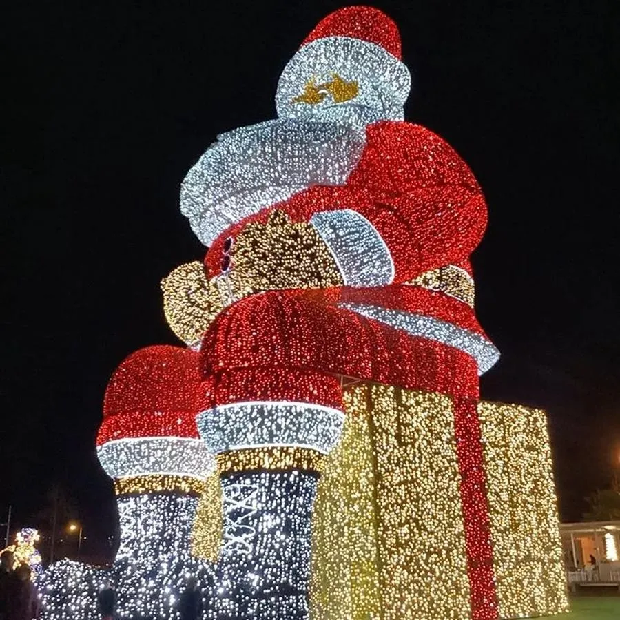 Giant Santa Claus Christmas Lighting Project in UK Square giant santa claus christmas light decoration installation in uk city square holiday lighting project